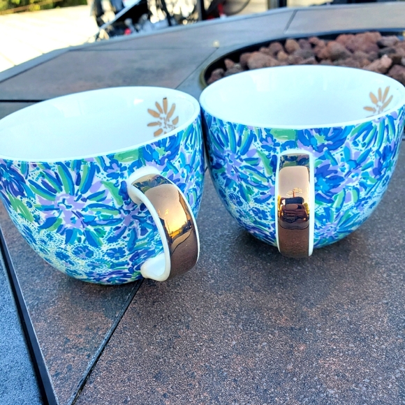 Lily Pulitzer Mug 2 12 oz - Picture 3 of 4